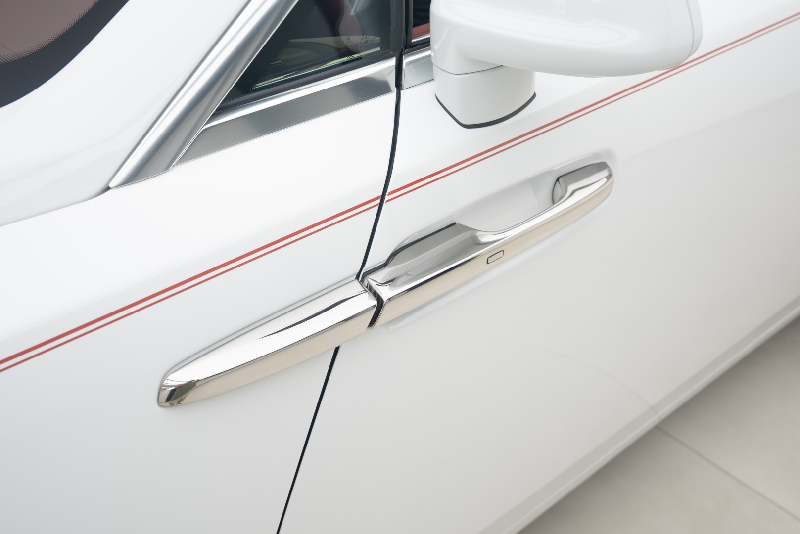 2017 ROLLS ROYCE DAWN GCC SILVER BADGE